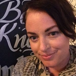 Meet your Posher, Gina